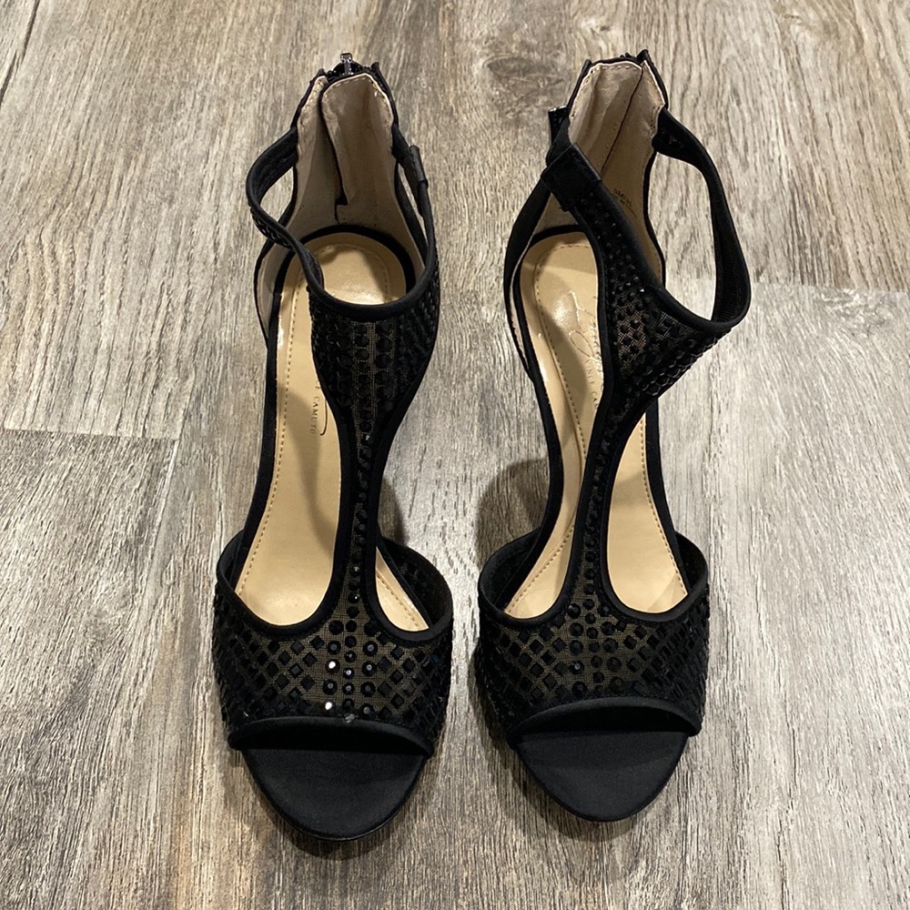 Vince Camaro heels